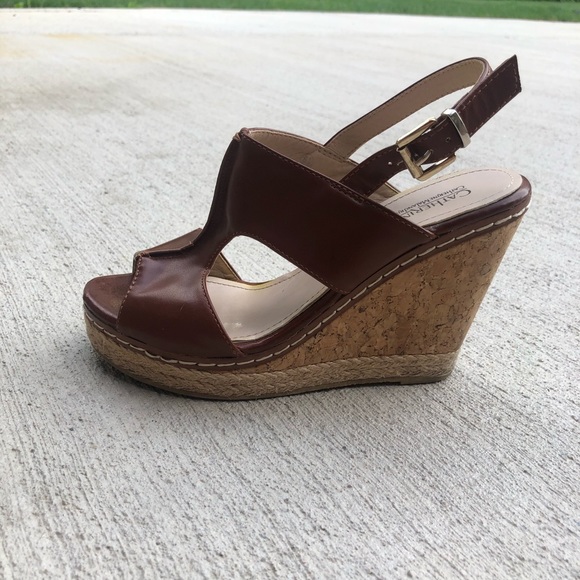 Brown Open toe strapped wicker wedge sandals - Picture 12 of 12